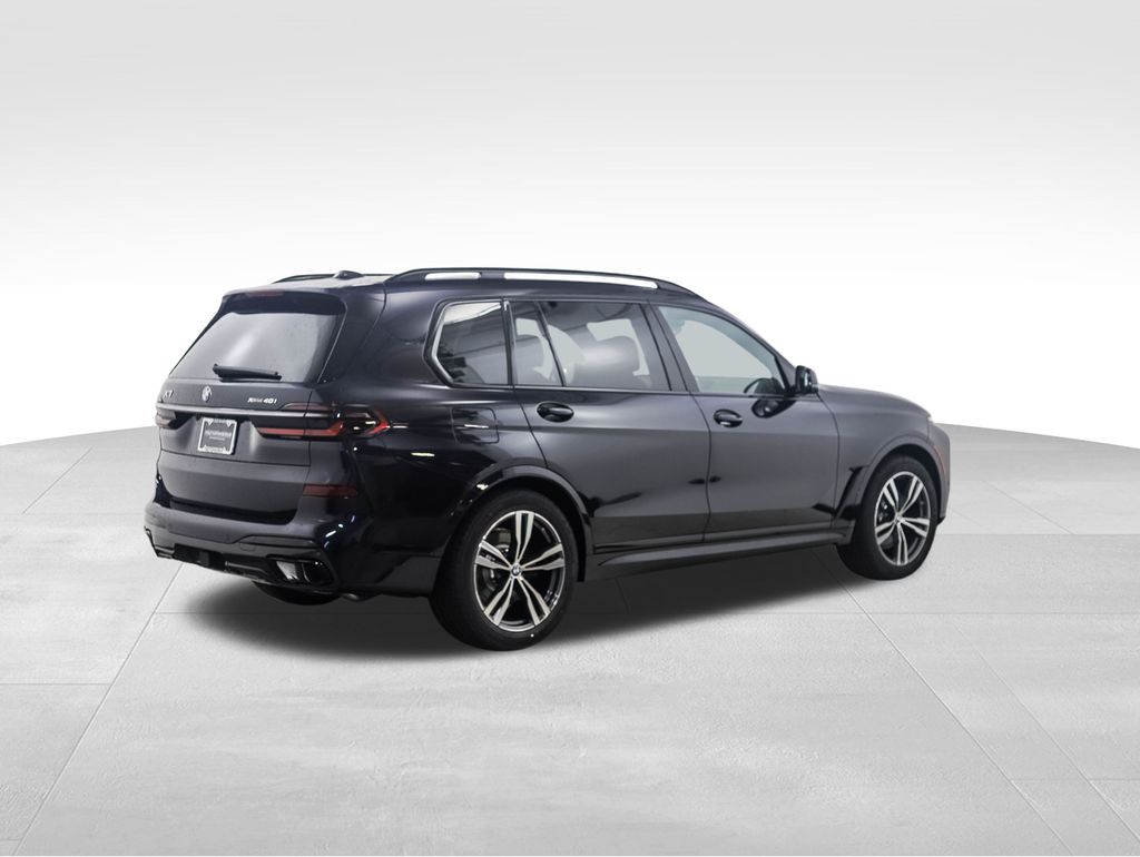 Thumbnail: 2026 BMW X7 - 5