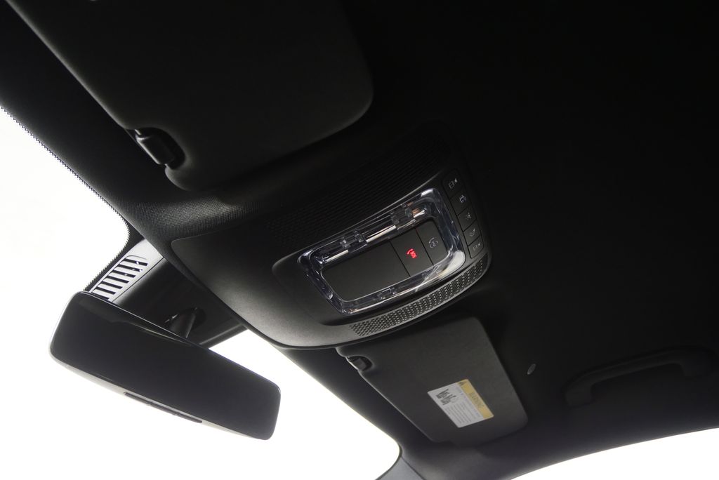 Thumbnail: 2023 Mercedes-Benz GLA - 14