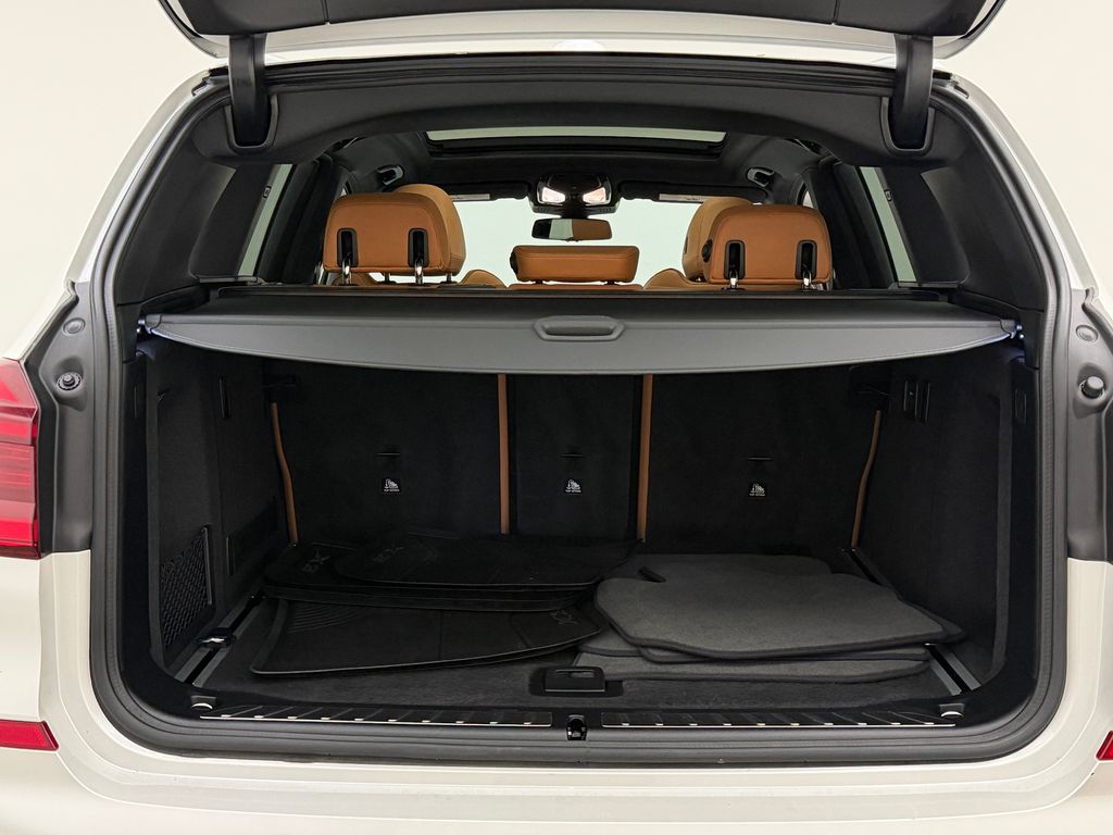 Thumbnail: 2019 BMW X3 - 15