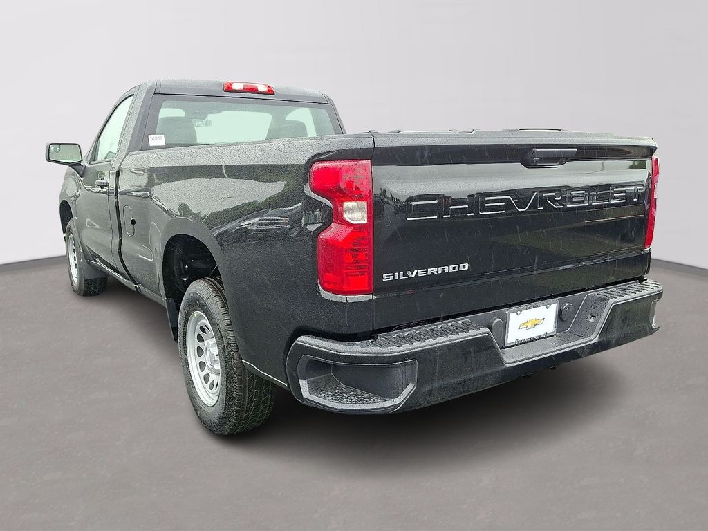 Thumbnail: 2026 Chevrolet Silverado 1500 - 3