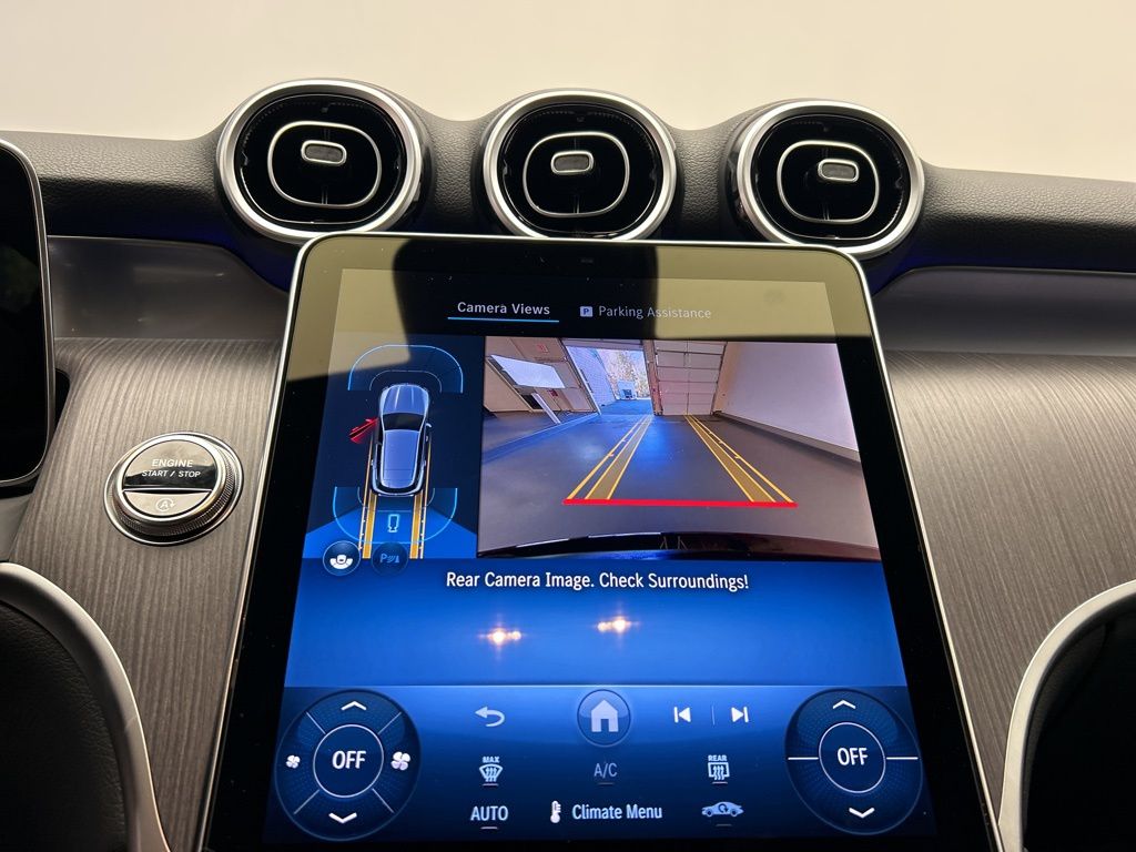 Thumbnail: 2026 Mercedes-Benz GLC - 18