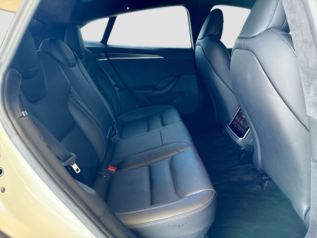 Thumbnail: 2021 Tesla Model S - 22
