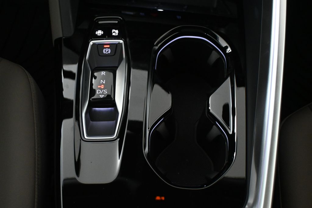 Thumbnail: 2026 Audi Q5 - 12