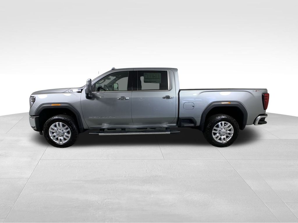 2024 GMC Sierra 2500HD SLT 2