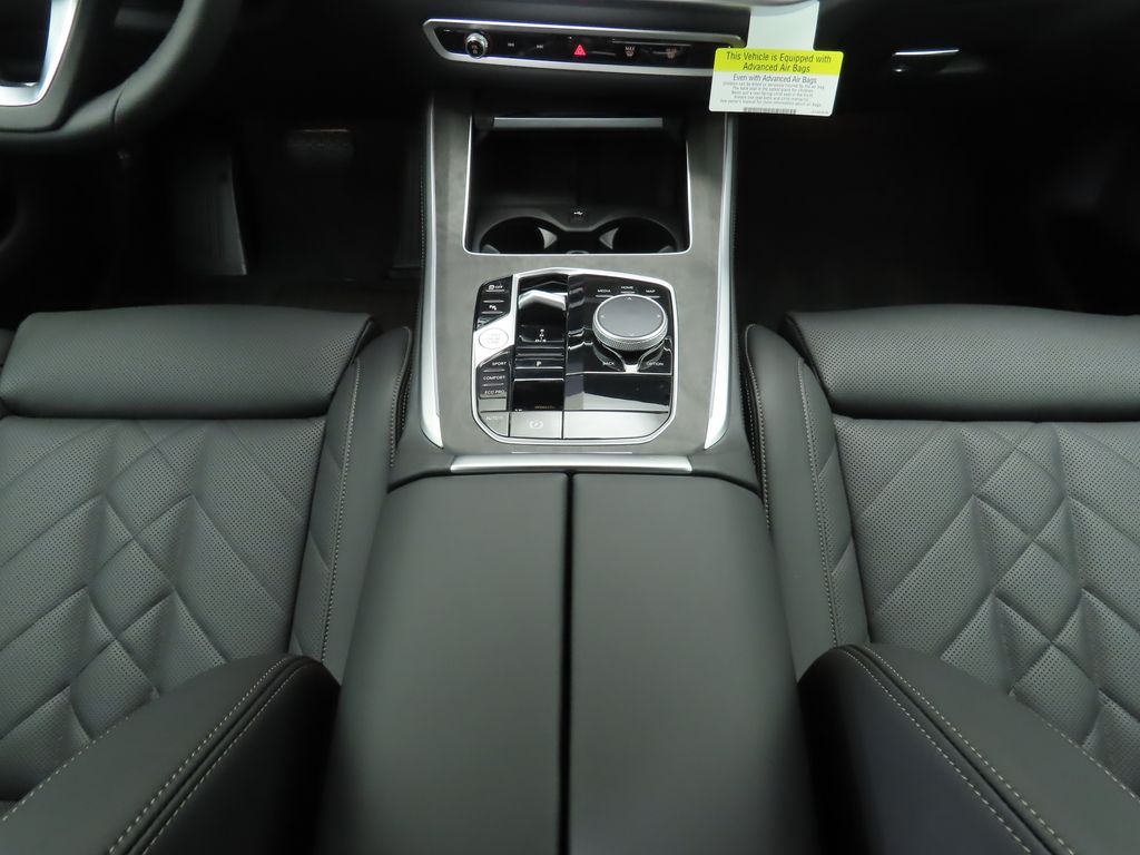 Thumbnail: 2025 BMW X5 - 16