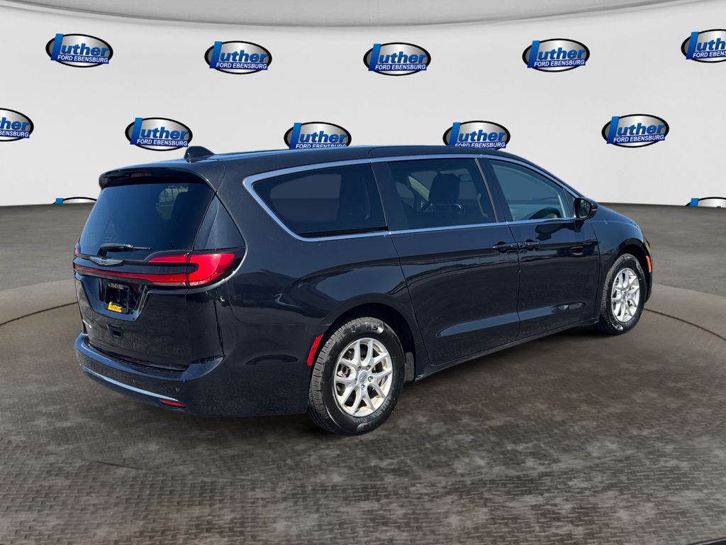 2023 Chrysler Pacifica Touring L Black at Bob Ruth Ford