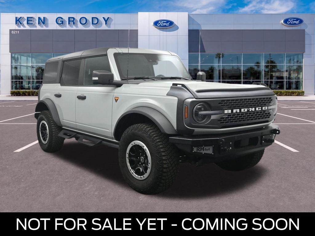 Cactus Gray 2023 Ford Bronco SUV / Crossover Four-Wheel Drive Automatic