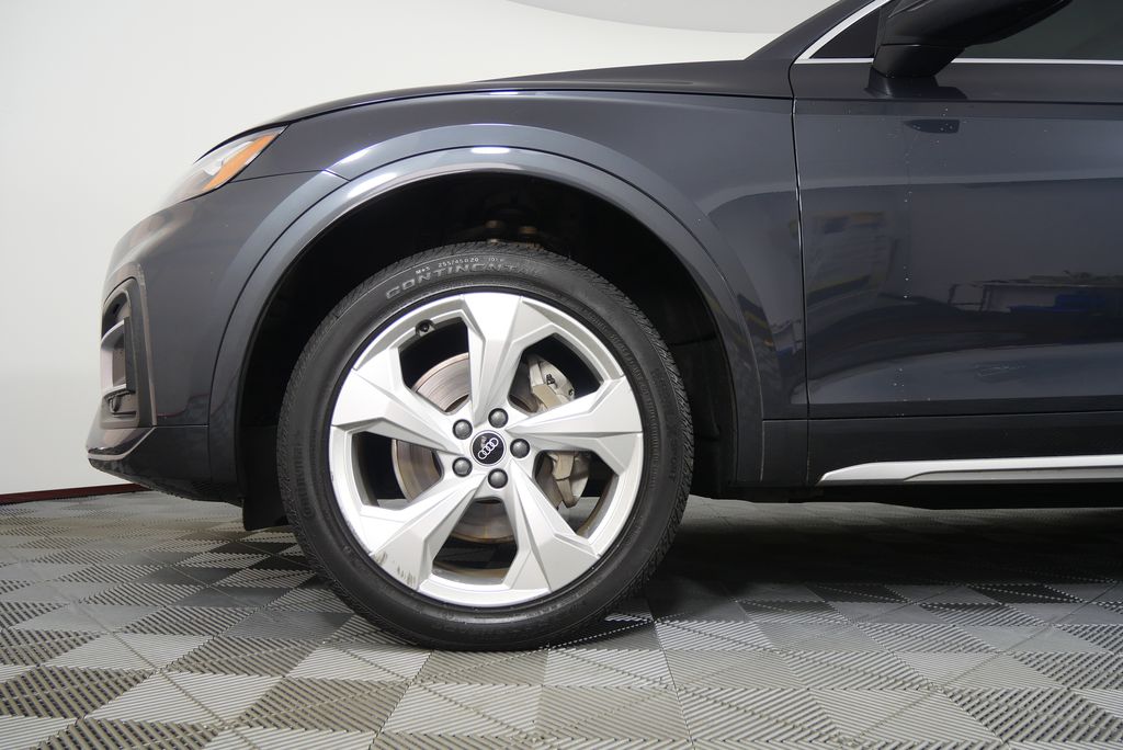 Thumbnail: 2021 Audi Q5 - 6