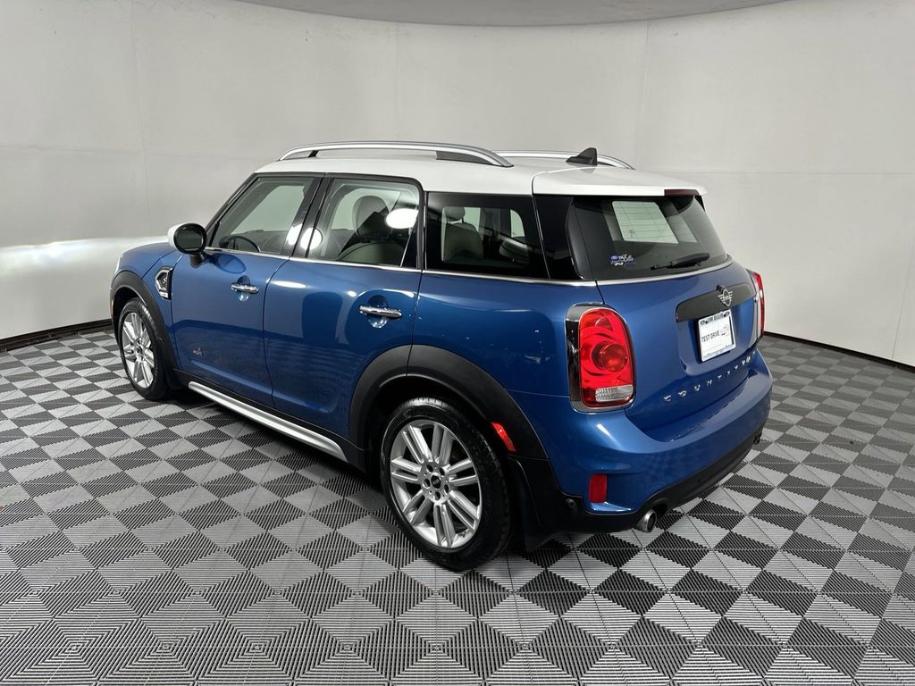 2020 MINI Cooper S Countryman Classic 5