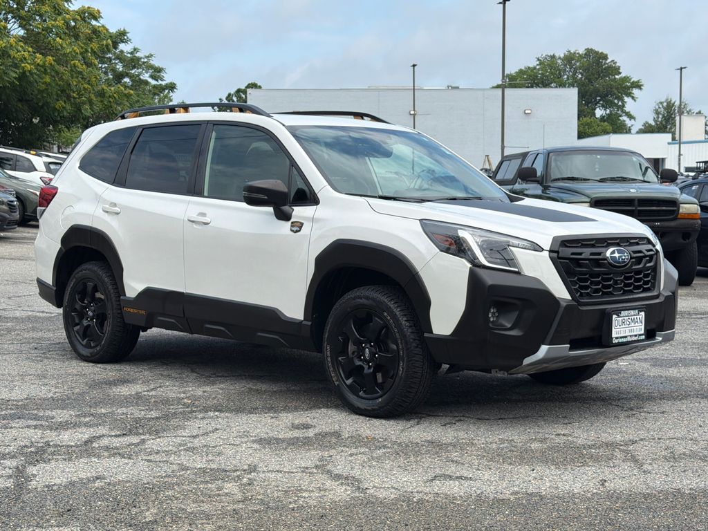 Crystal White Pearl 2022 Subaru Forester Wilderness Crossover AWD SUV / Crossover All-Wheel Drive Continuously Variable Transmission