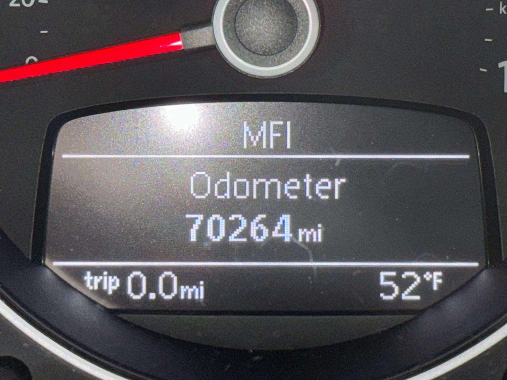 Used 2012 Reflex Silver Metallic Volkswagen 2.0 TSi image 21