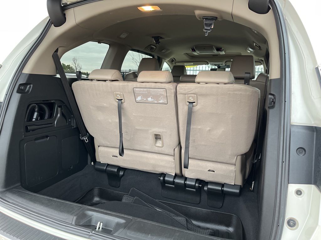 Thumbnail: 2018 Honda Odyssey - 10