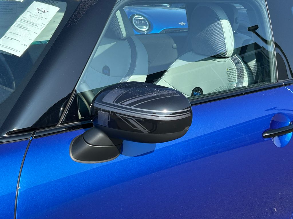 Thumbnail: 2026 MINI Cooper - 10