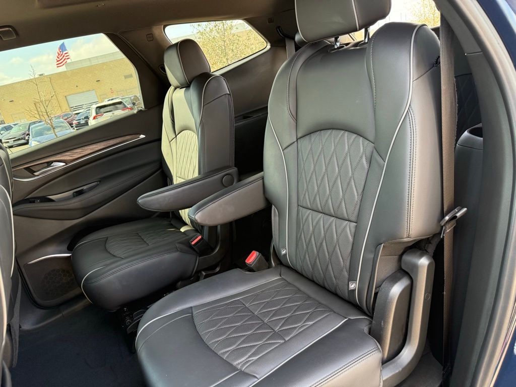 Thumbnail: 2022 Buick Enclave - 22