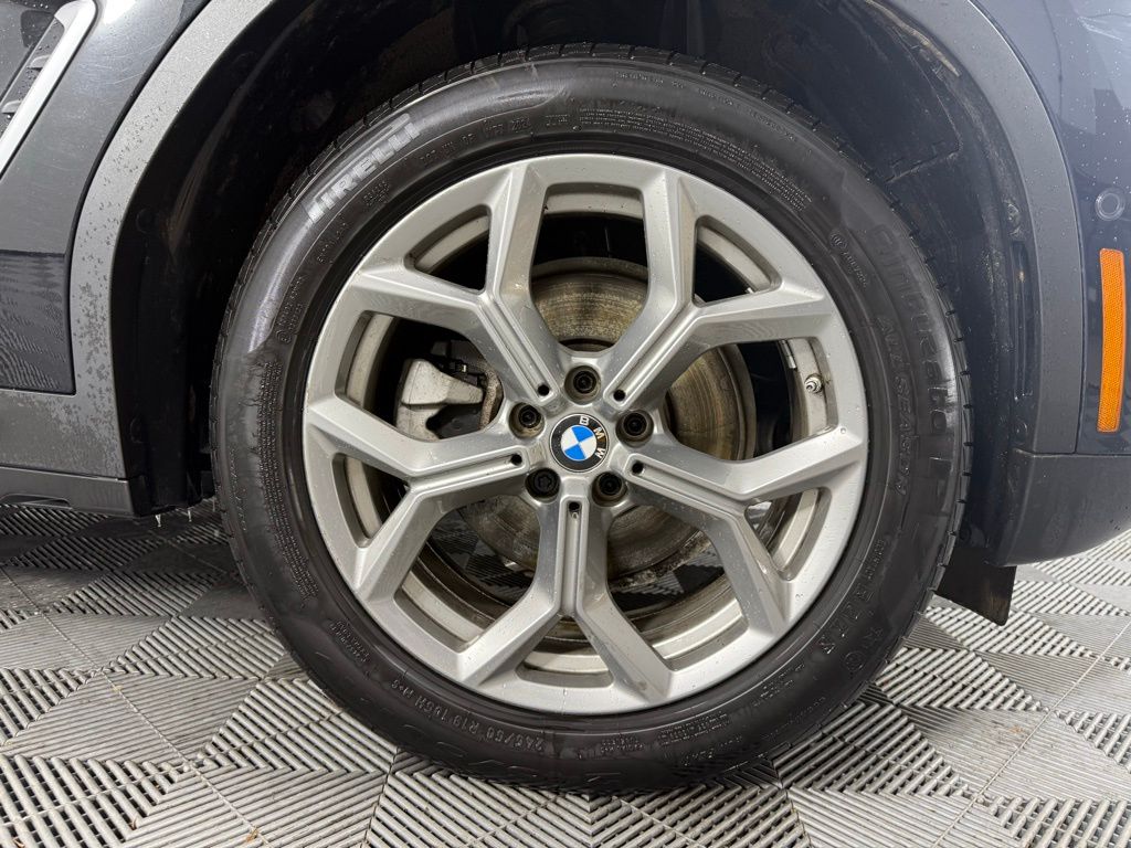 Thumbnail: 2023 BMW X3 - 10