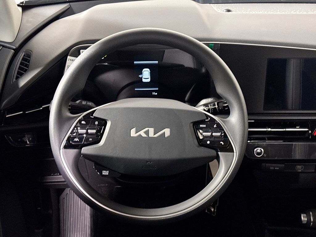2026 Kia Niro LX