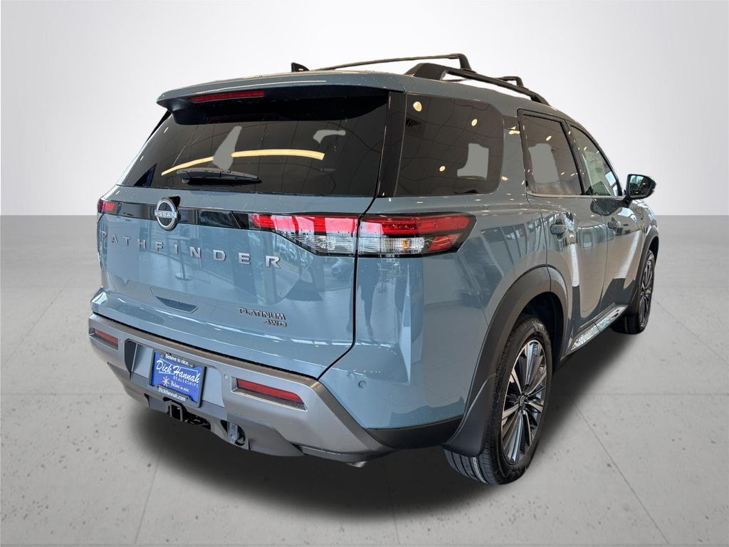 2026 Nissan Pathfinder Platinum