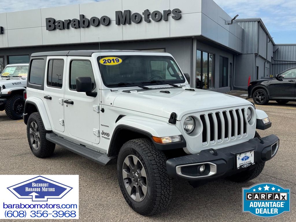 Bright White Clearcoat 2019 Jeep Wrangler Unlimited Sahara 4WD SUV / Crossover Four-Wheel Drive 8-Speed Automatic