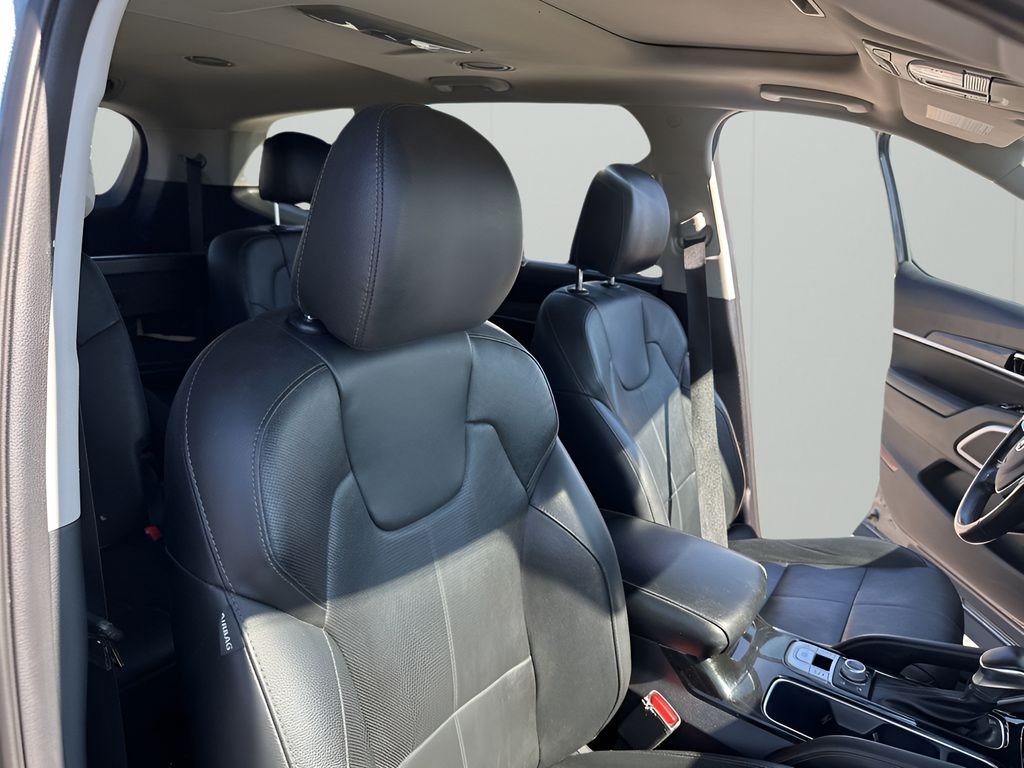 Used Car 2021 Kia Telluride  Ex For Sale Under $25,000 In Austin, Texas