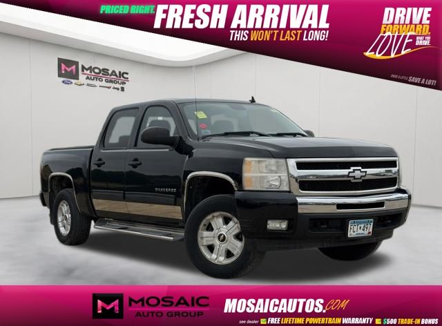 Used 2011 Chevrolet Silverado 1500 LT Trucks