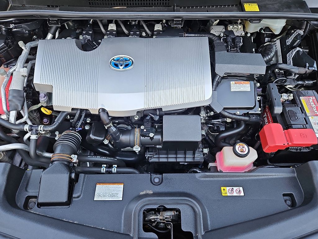 Thumbnail: 2018 Toyota Prius Prime - 29