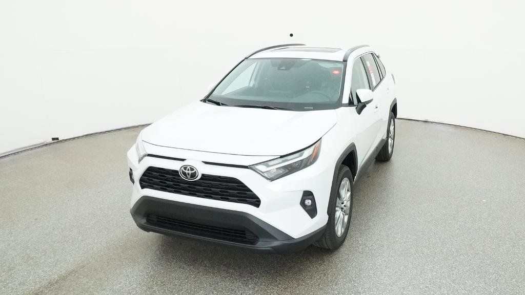 2025 Toyota RAV4 XLE Premium 3