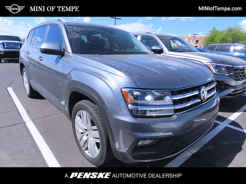 2019 Volkswagen Atlas SE Hero Image