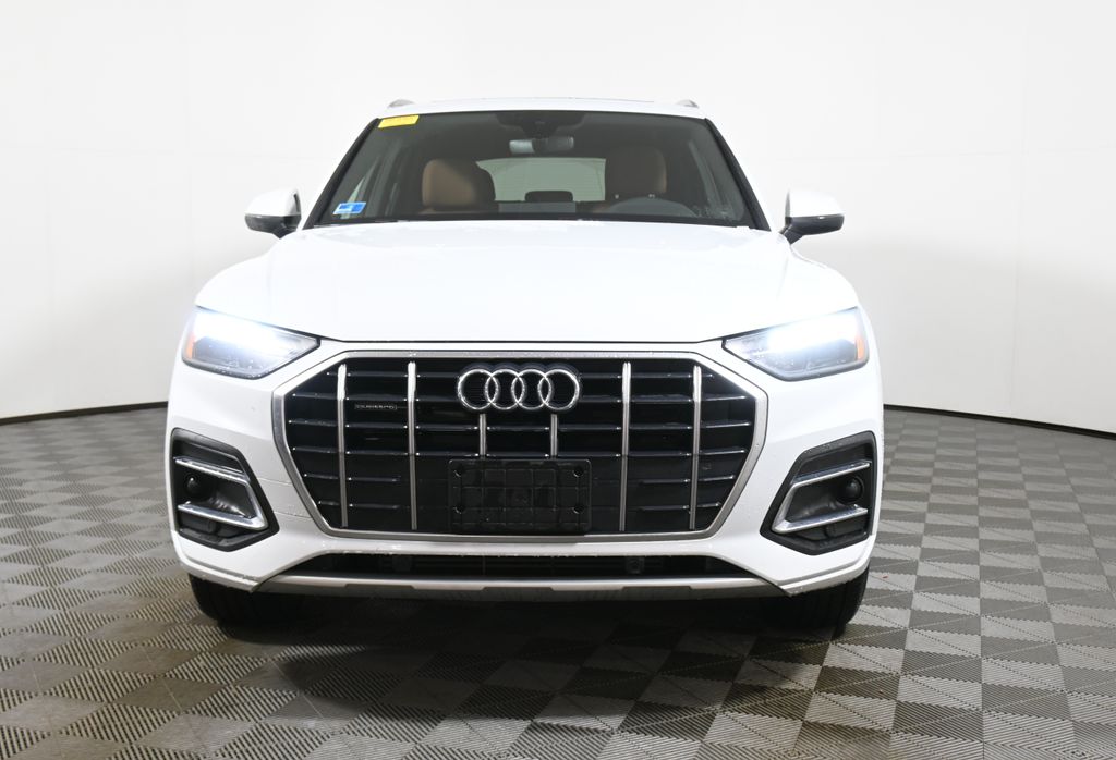 Thumbnail: 2021 Audi Q5 - 10