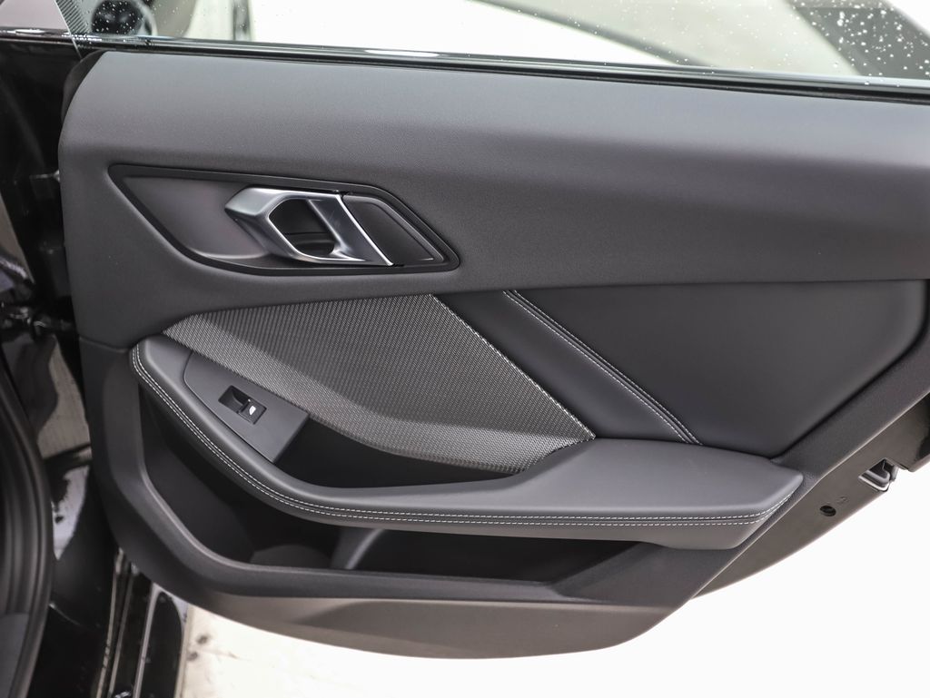 Thumbnail: 2026 BMW 2 Series - 25