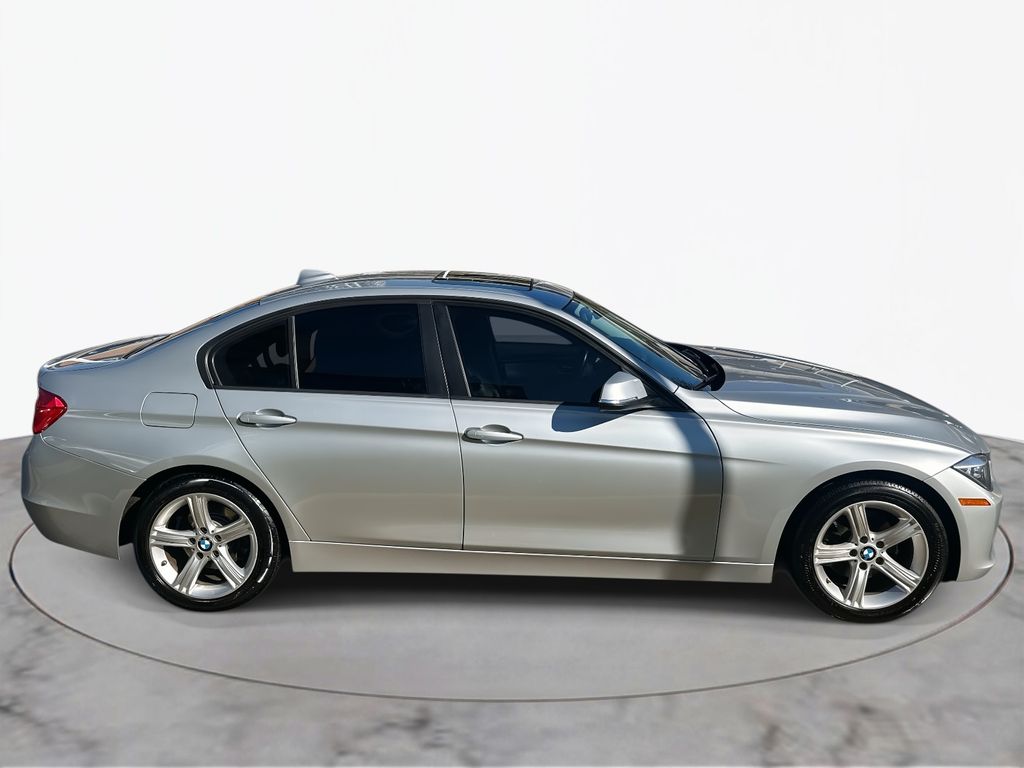 Thumbnail: 2014 BMW 3 Series - 6