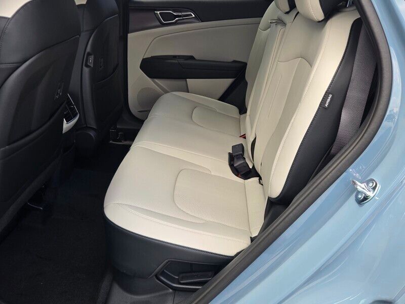 2027 Kia Sportage - $33,235