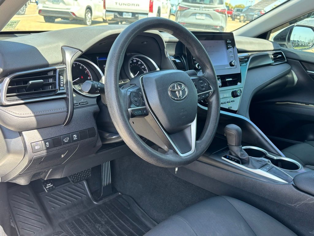 2023 Toyota Camry LE photo