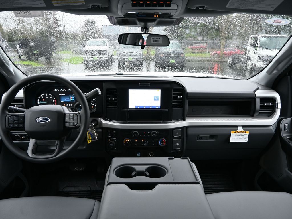 2026 Ford F-550 Chassis XL