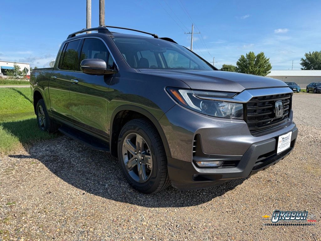 Gray (Modern Steel Metallic) 2023 Honda Ridgeline Pickup Truck All-Wheel Drive 9-Speed Automatic