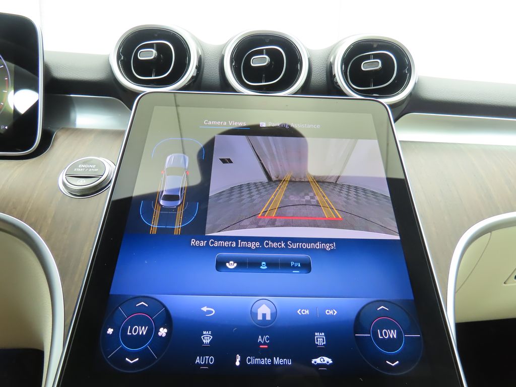 Thumbnail: 2025 Mercedes-Benz C-Class - 15