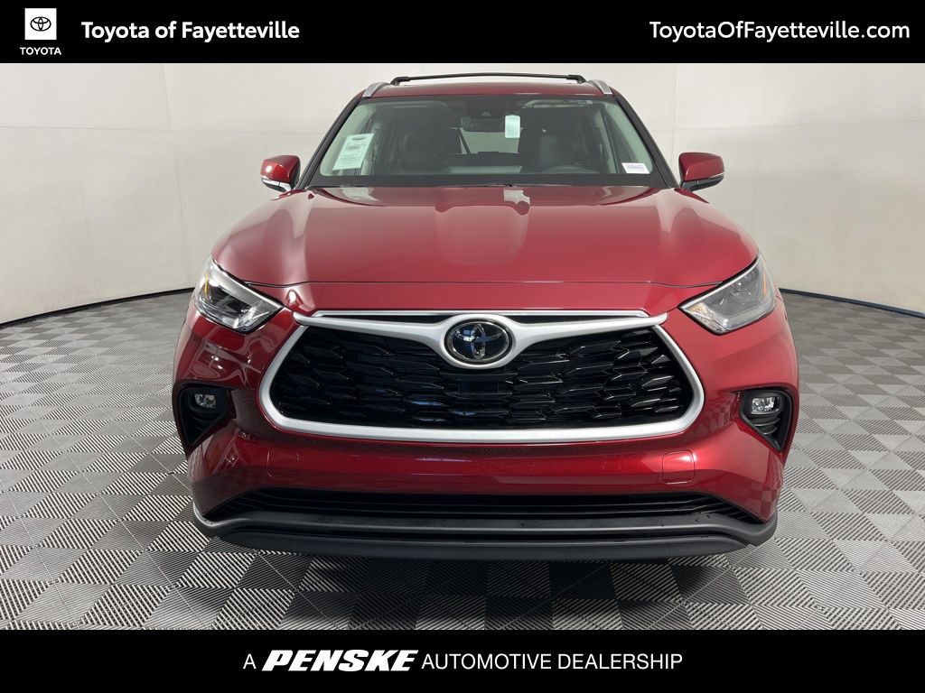 Thumbnail: 2025 Toyota Highlander - 7
