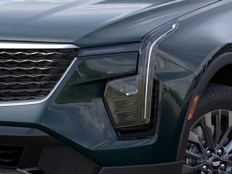 2025 Cadillac XT4 Premium Luxury 10