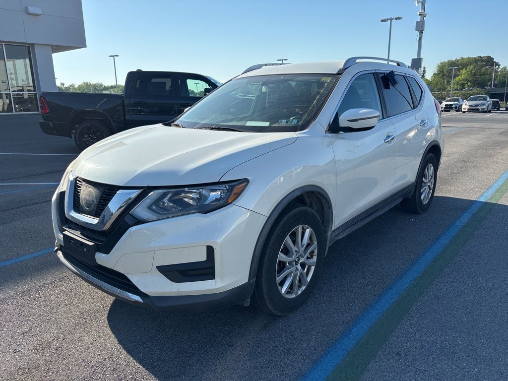 2017 Nissan Rogue — photo 3