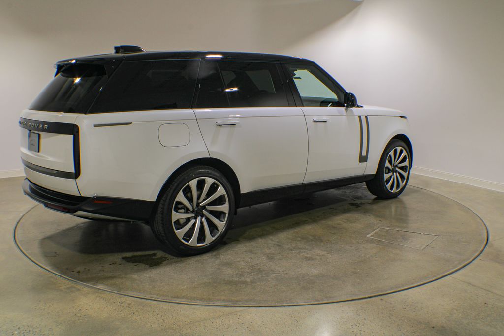 New 2026 White Land Rover SE image 6