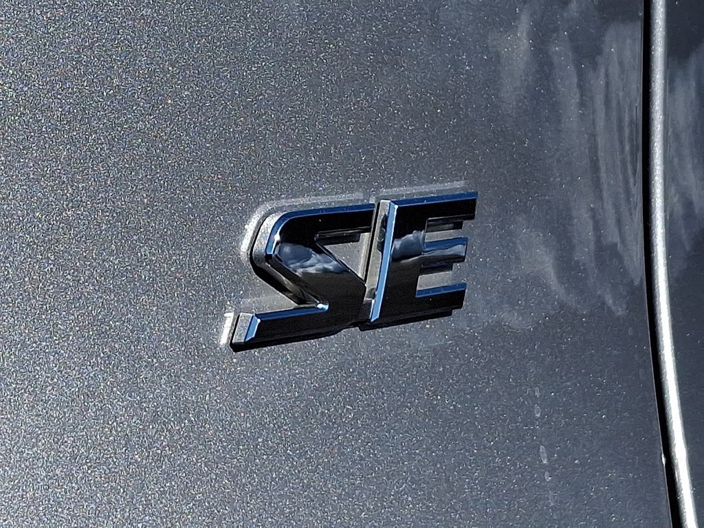 Thumbnail: 2024 Toyota RAV4 - 31