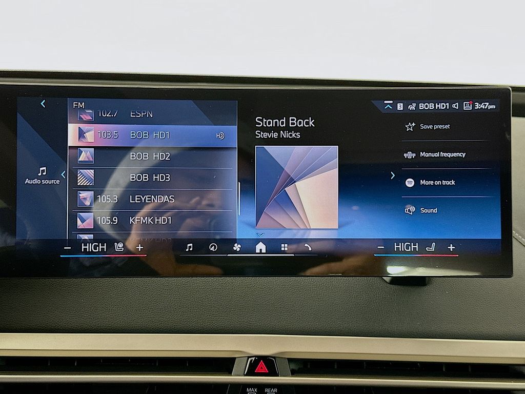 Thumbnail: 2026 BMW iX - 11