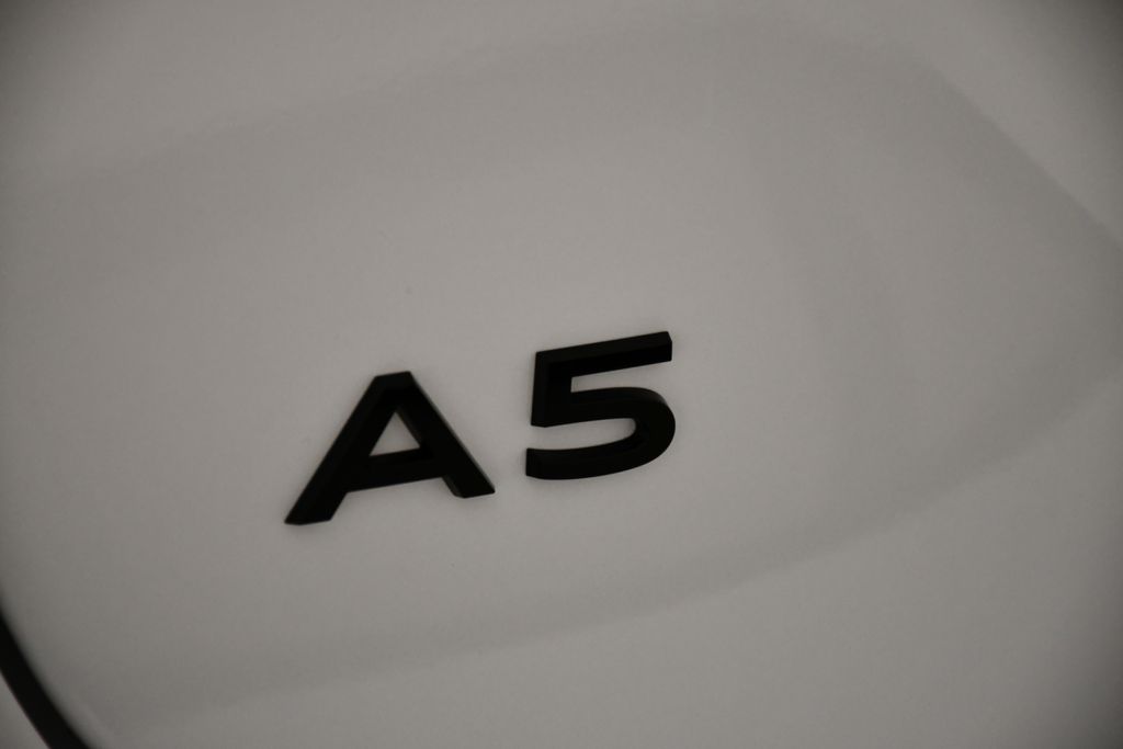 Thumbnail: 2025 Audi A5 - 9