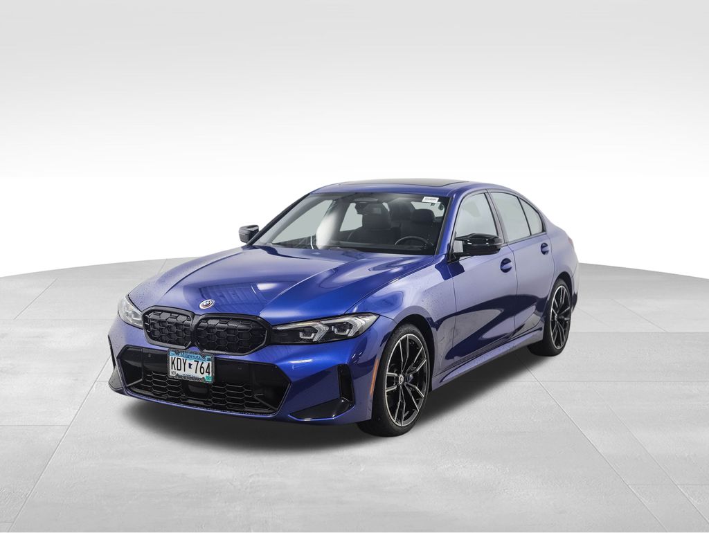 Thumbnail: 2023 BMW 3 Series - 1
