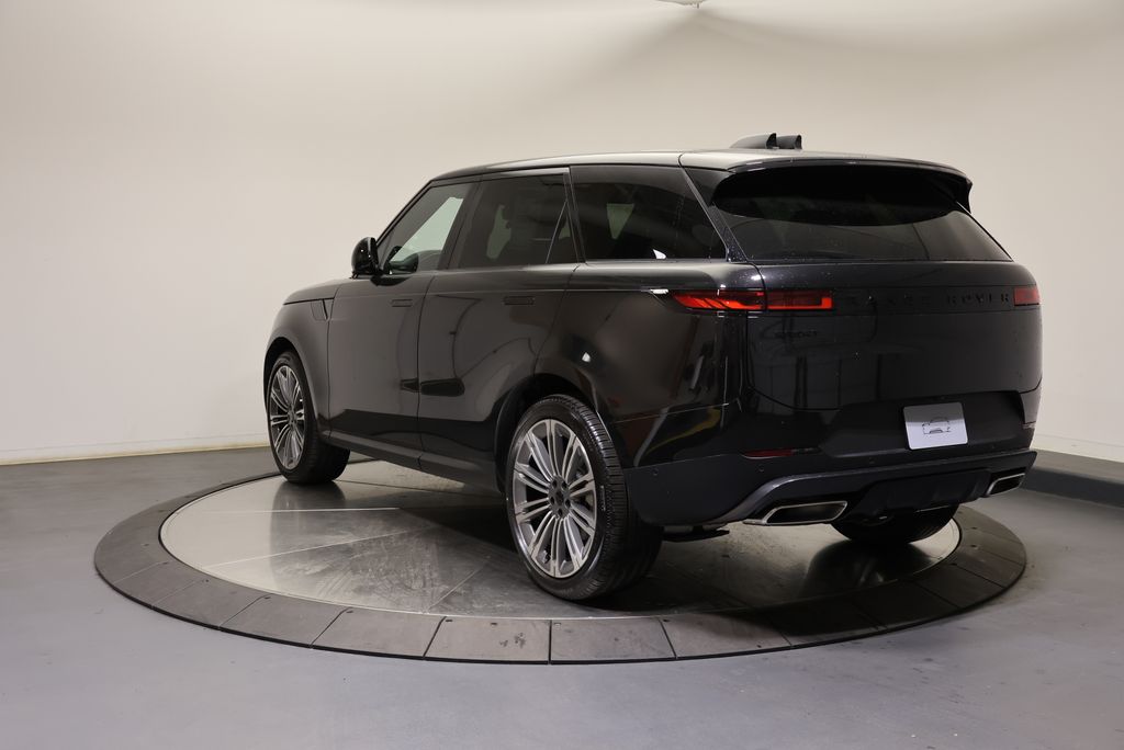 Thumbnail: 2026 Land Rover Range Rover Sport - 3