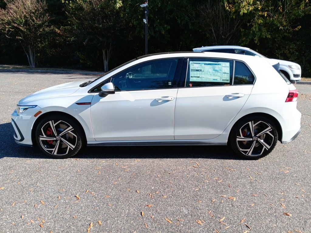 2024 Volkswagen Golf GTI 2.0T SE 2