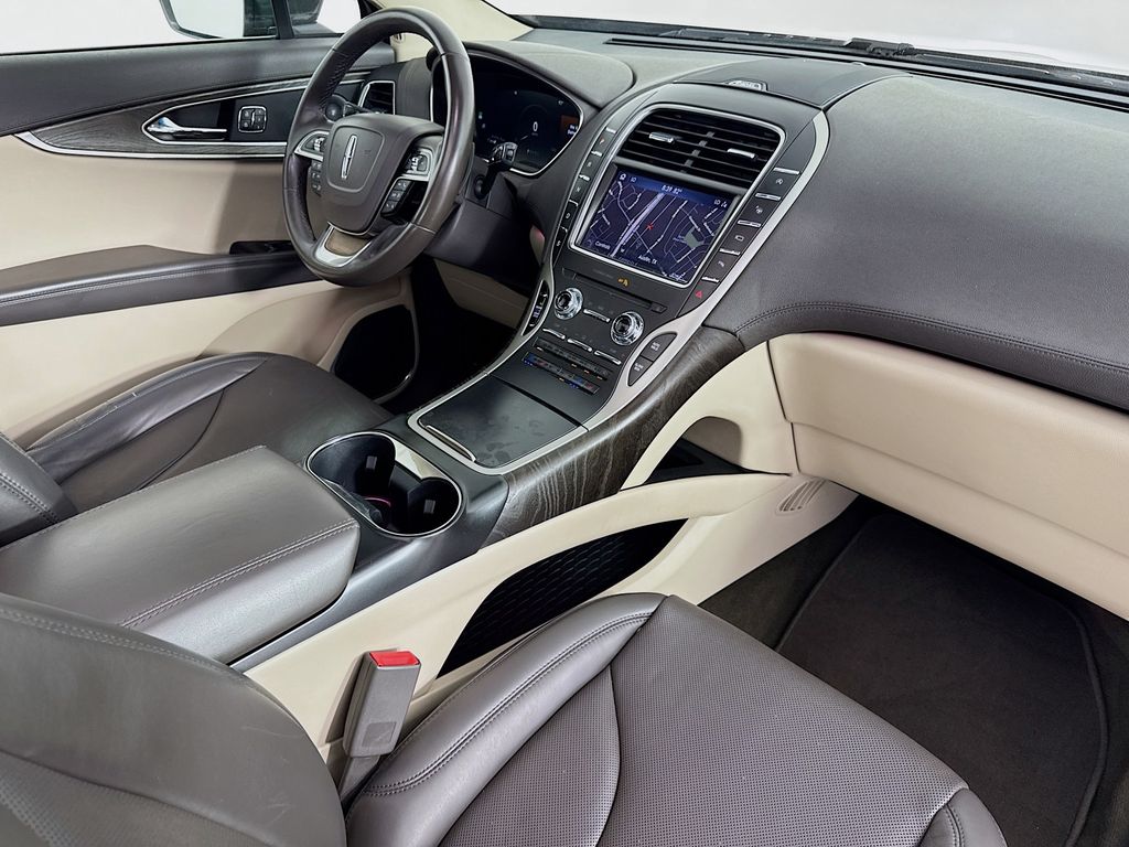 Used Car 2020 Lincoln Nautilus  Reserve For Sale Under $25,000 In Austin, Texas
