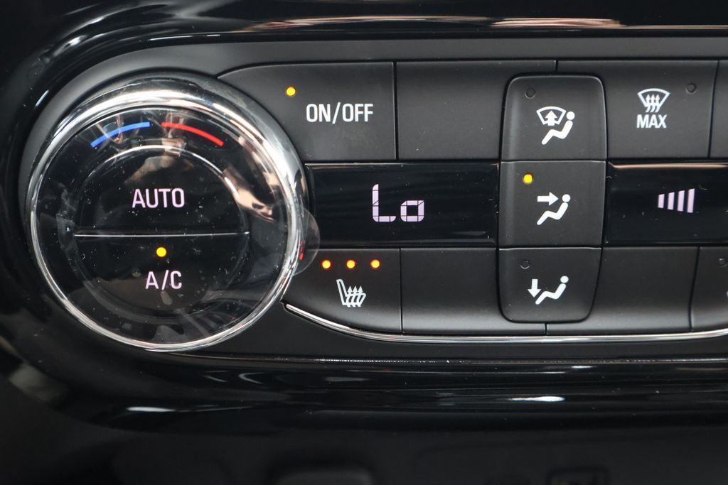 Thumbnail: 2026 Chevrolet Trax - 29