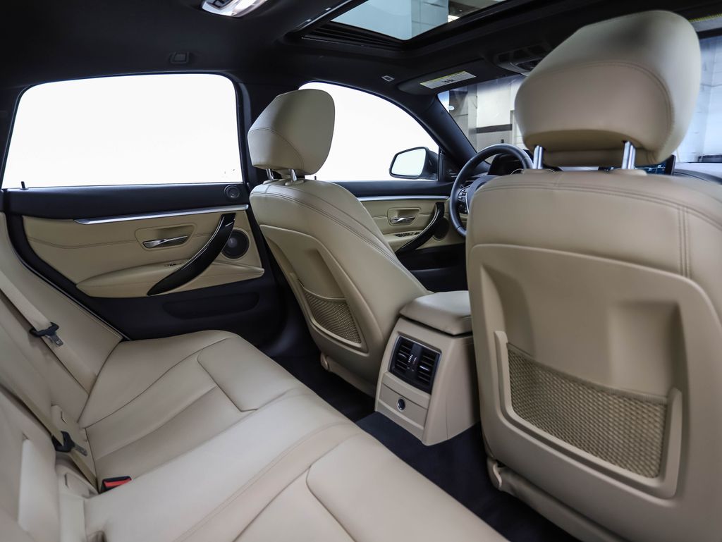 Thumbnail: 2018 BMW 4 Series - 26