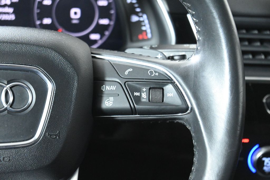 Thumbnail: 2018 Audi Q7 - 17