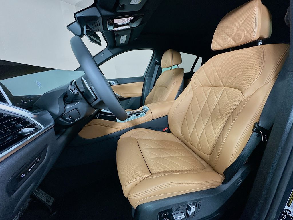 Thumbnail: 2026 BMW X6 - 16